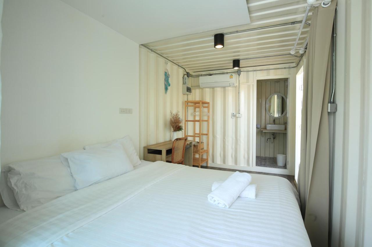 Appartamento Day Off House Chiang Mai Near Walking Street Esterno foto