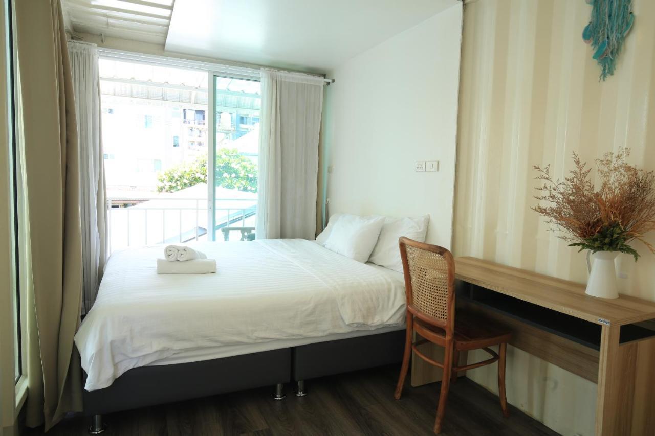 Appartamento Day Off House Chiang Mai Near Walking Street Esterno foto