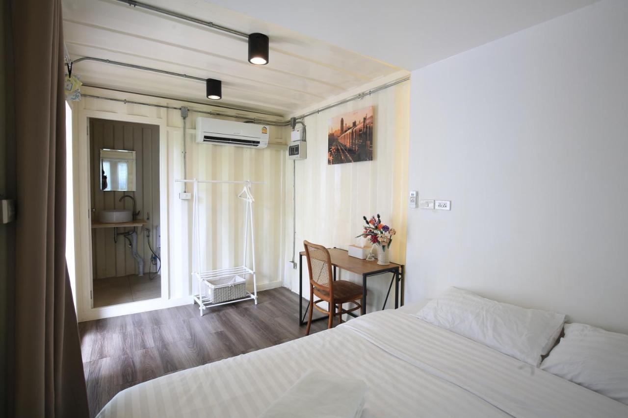Appartamento Day Off House Chiang Mai Near Walking Street Esterno foto